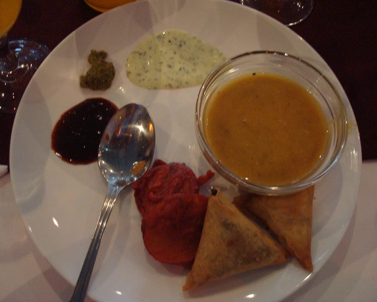 Beef Samosa (pair)